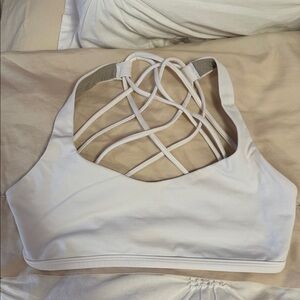 lululemon athletica White Strappy Back Sports Bra. Size 6. Like new.